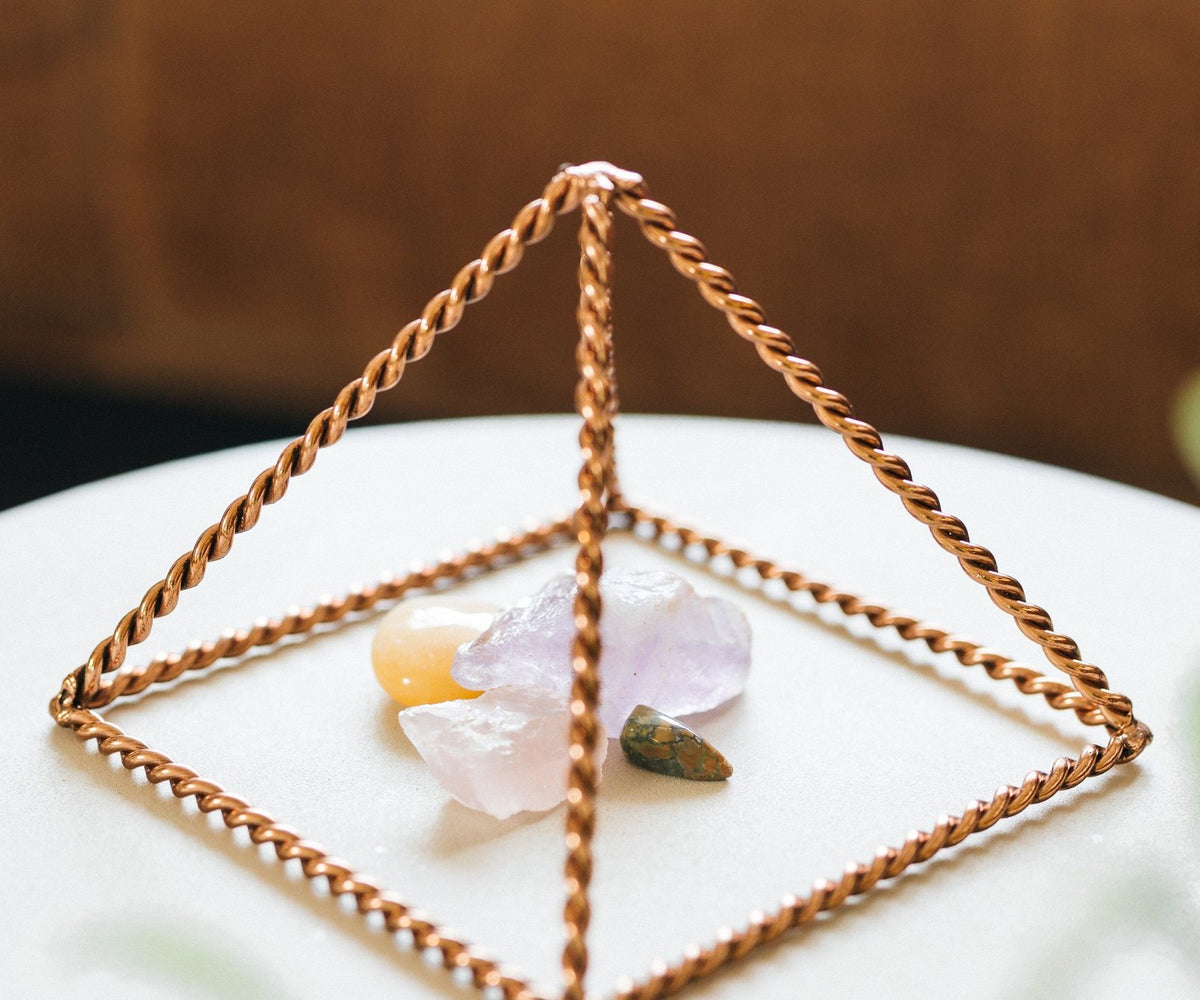 L'énergie des pyramides : d'un commerçant français aux géants russes de la fibre de verre