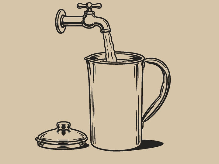 Remplis d'eau plate